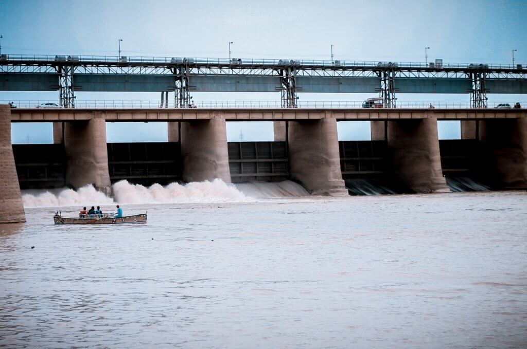 hydroelectric dam